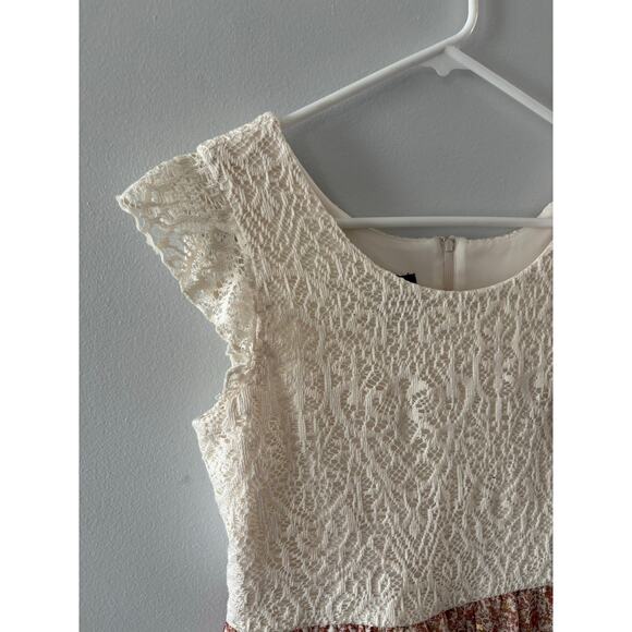 By & By Girl Lace Floral Tiered Dress Size 14 1/2 Spring Mini Neutral - Picture 2 of 8